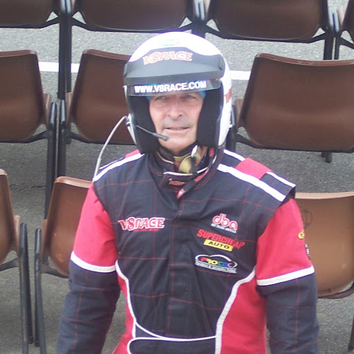 Allen Jones Photo 17