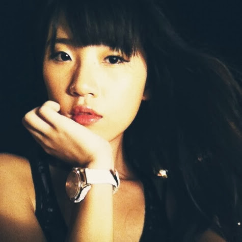 Tracy Red Photo 3