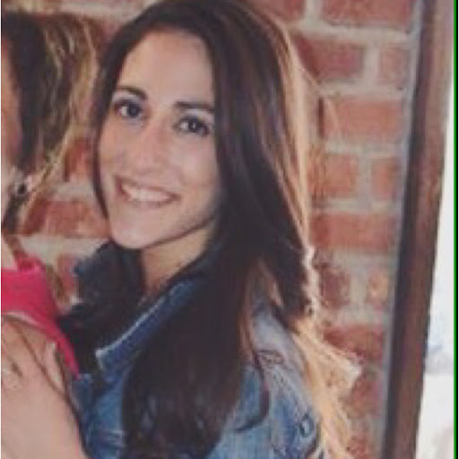 Danielle Cox Photo 7