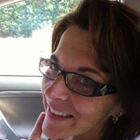 Julie Mckinney Photo 10