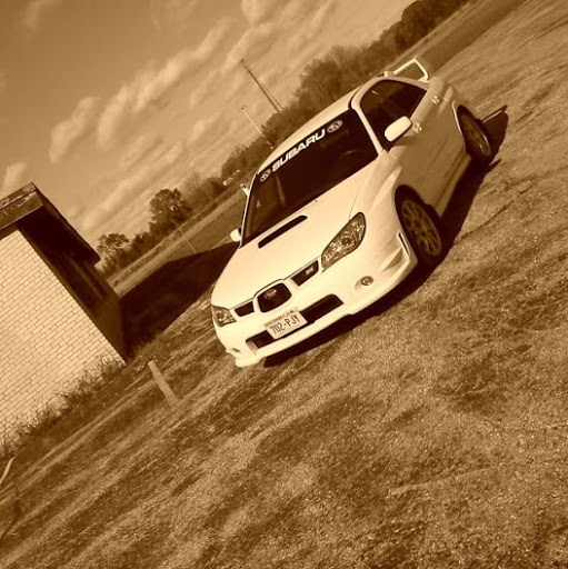 Tyler Hahn Photo 4