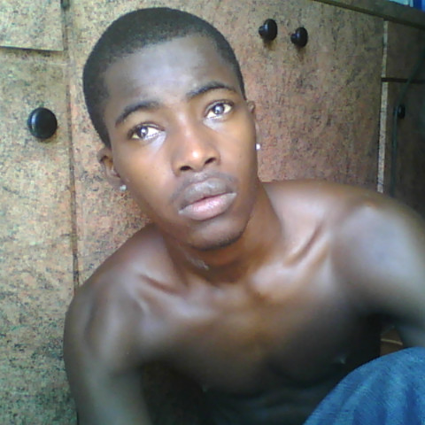 Shaquille Russell Photo 4