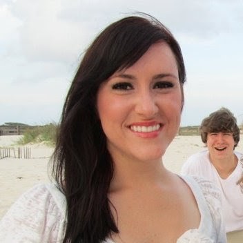 Kristen Fowler Photo 30