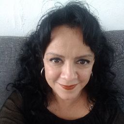 Rebeca Perez Photo 14