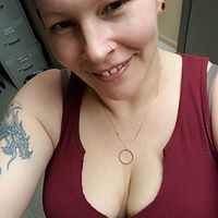 Renee Pierce Photo 31