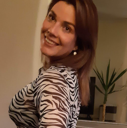 Isabel Velasquez Photo 16