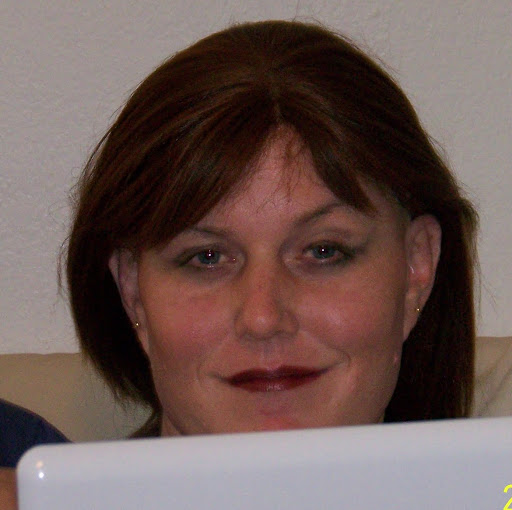 Rachael Myers Photo 34