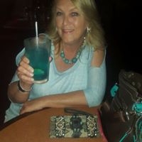 Deborah Yanez Photo 5