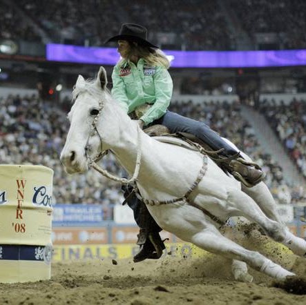 Jill Moody Photo 35