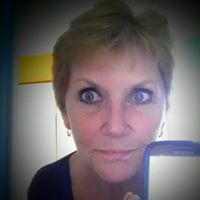 Julie Stringer Photo 12