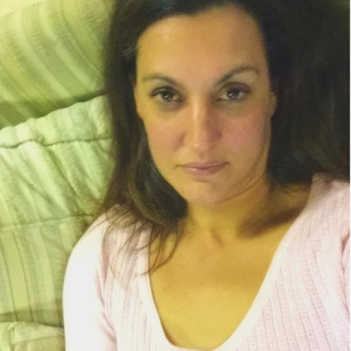 Laura Goodwin Photo 26