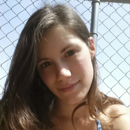 Laura Lucero Photo 21