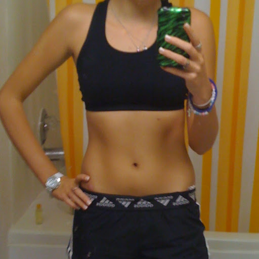 Taylor Baxter Photo 6