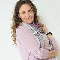 Fernanda Almeida Photo 29