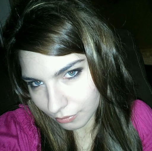 Maria Caldwell Photo 15
