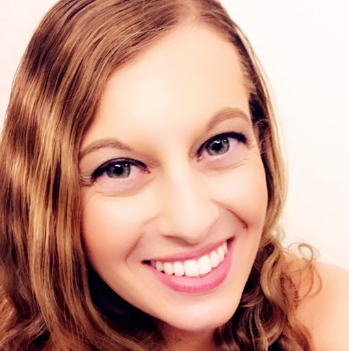 Courtney May Photo 26