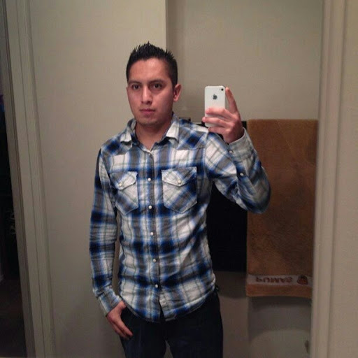 Ismael Gomez Photo 11