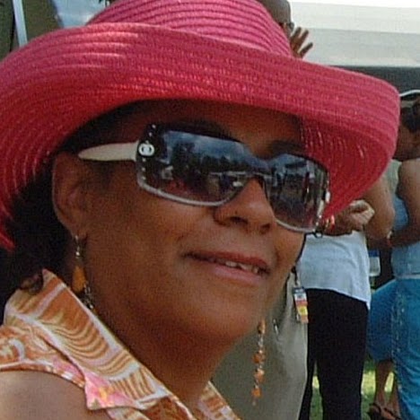 Annette Hines Photo 32