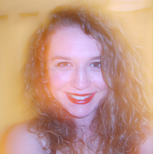 Jessica Mead Photo 13