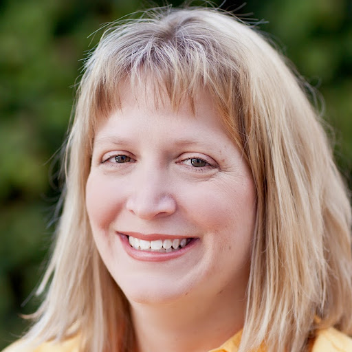 Jennifer Maier Photo 12