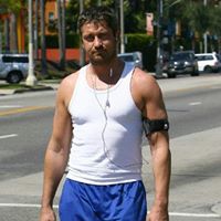 Gerry Butler Photo 12