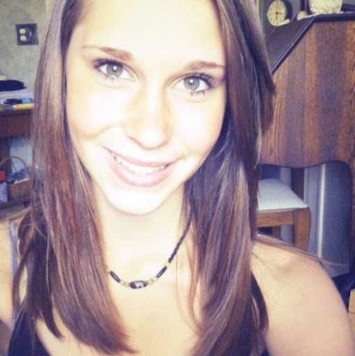 Sarah Shaffer Photo 13
