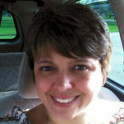 Lisa Steele Photo 35