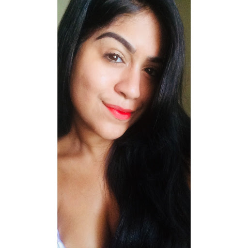 Melissa Cabral Photo 32