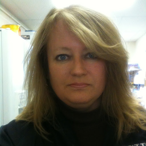 Michele Horton Photo 39