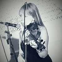 Sarah Macgregor Photo 8