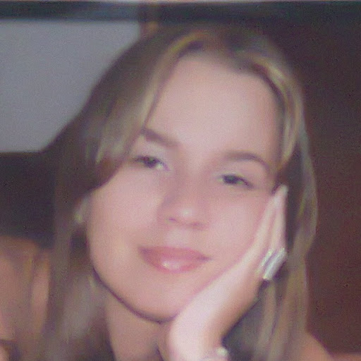 Luisa Ruiz Photo 5