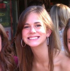 Emily Johnson Photo 46