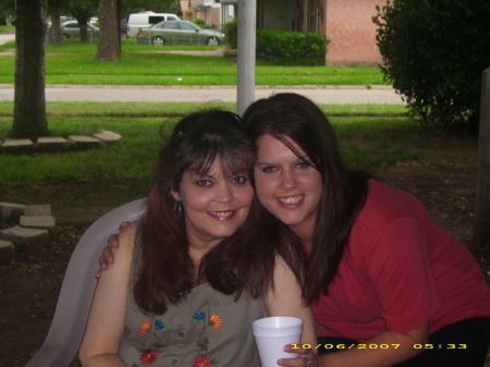 Cindy Wilson Photo 15