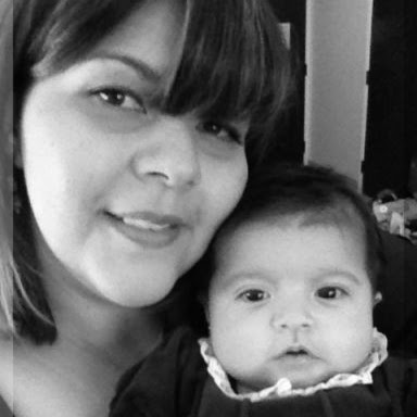 Linda Esparza Photo 10