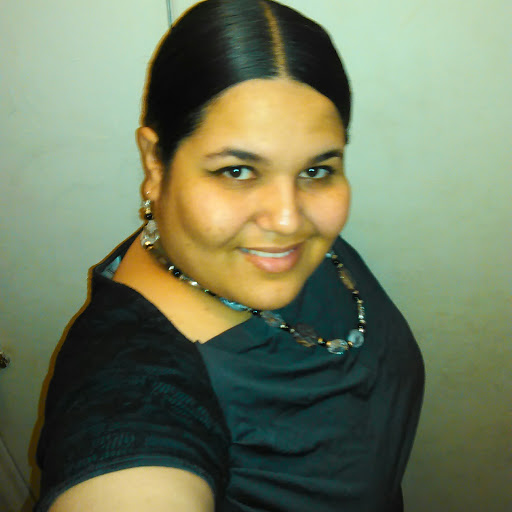 Isabel Nieves Photo 39