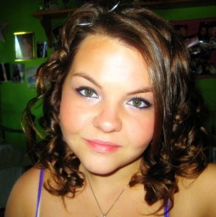 Colleen Coughlin Photo 27