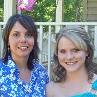 Julie Skelton Photo 26