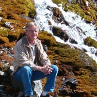 Robert Gardiner Photo 32