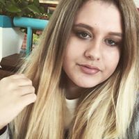 Sarah Fry Photo 30