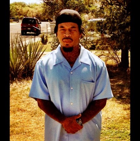 Derrick Burton Photo 10