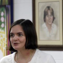 Jacqueline Mitchell Photo 26