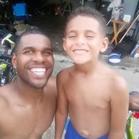 Bobby Douglas Photo 6
