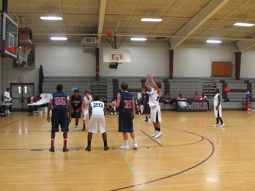 Jonny Olson Photo 16
