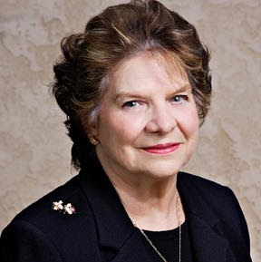 Barbara Reilly Photo 35