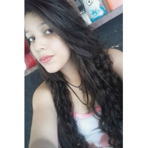 Nara Freitas Photo 3