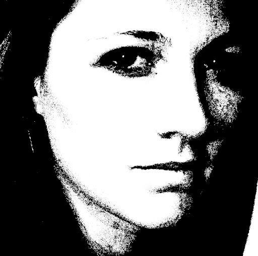 Emily Brown Photo 21