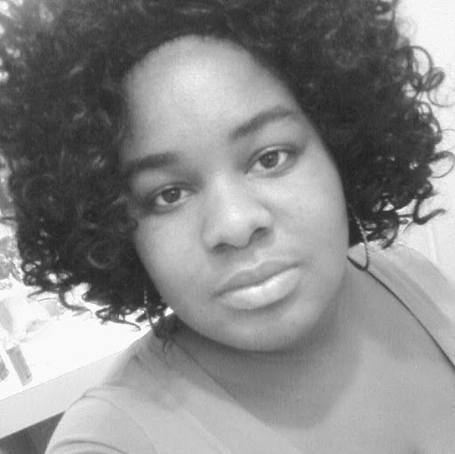 Renee Thomas Photo 37