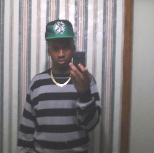 Calvin Perry Photo 38