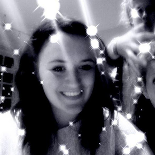 Caitlin Corrigan Photo 24