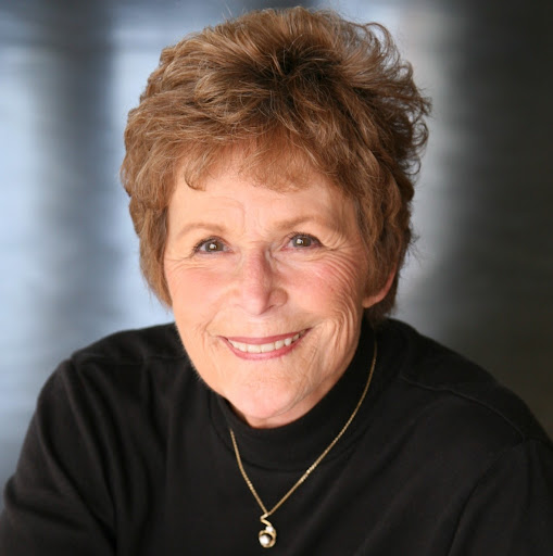 Kay Lewis Photo 40